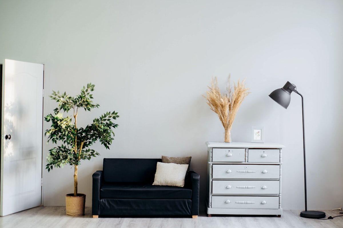 Home Staging előtte — üres szoba